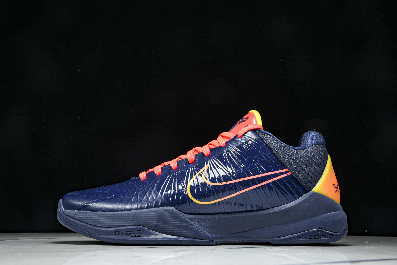  Caitlin Clark x Nike Kobe 5 Protro Indiana Fever 科比