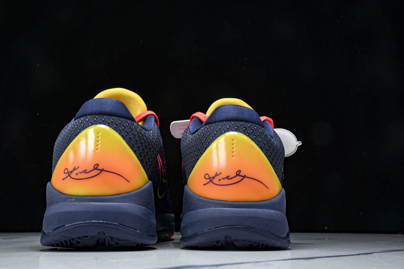  Caitlin Clark x Nike Kobe 5 Protro Indiana Fever 科比