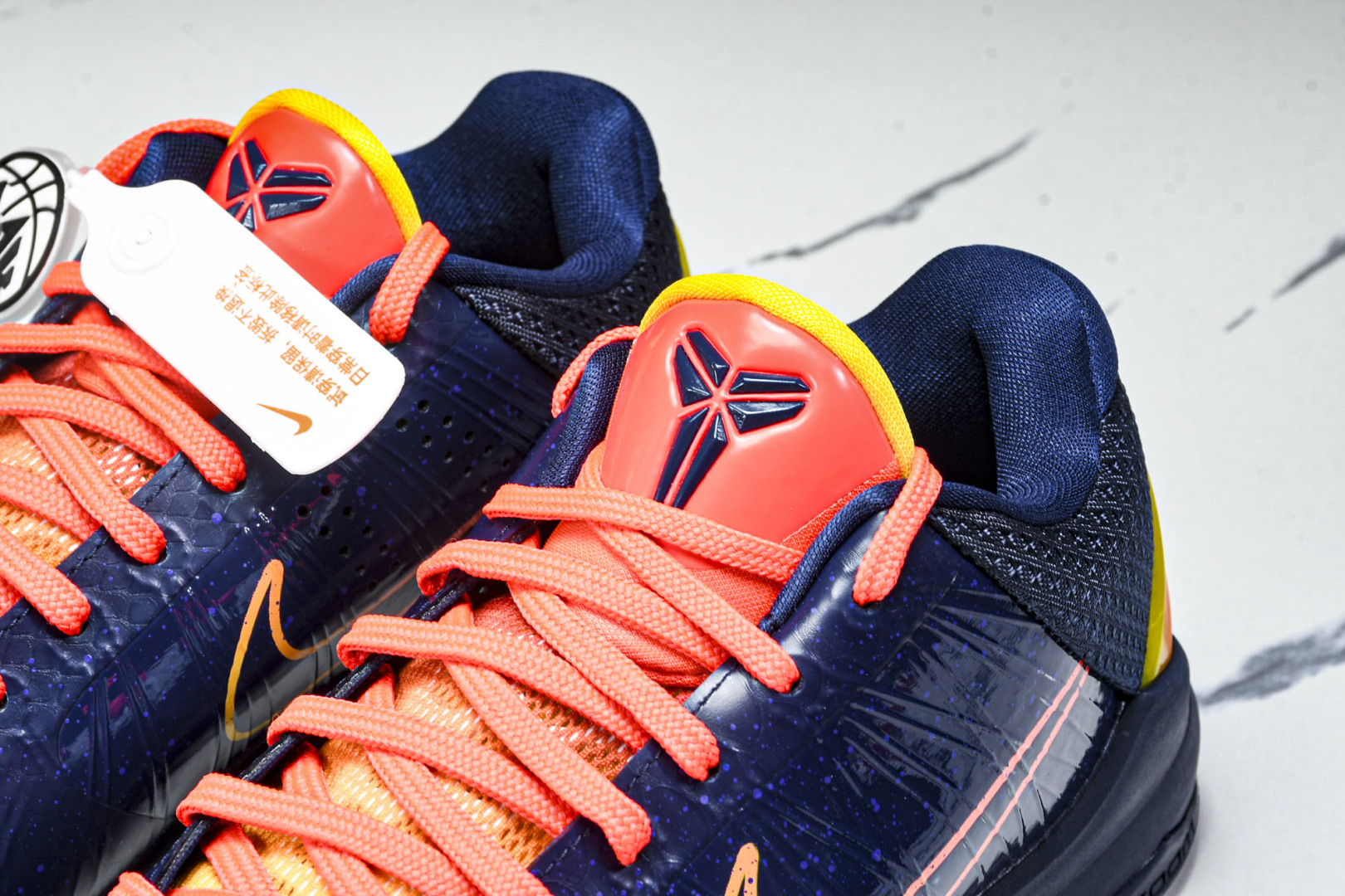  Caitlin Clark x Nike Kobe 5 Protro Indiana Fever 科比