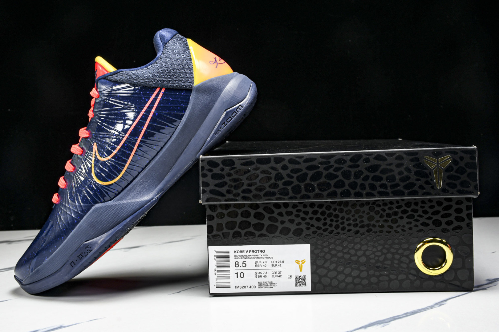  Caitlin Clark x Nike Kobe 5 Protro Indiana Fever 科比