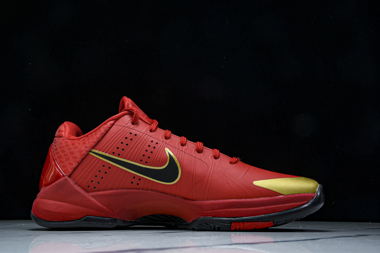 Nk Zoom Kobe V Protro 科比5 蛇年限定 复刻低帮实战篮球鞋 HF5182-600
