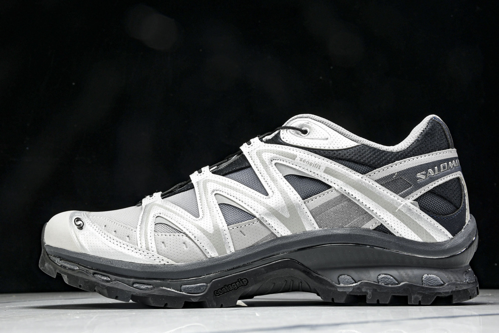  Salomon XT-Quest  萨洛蒙 探索者系列户外越野跑鞋 -34 尺码：36 36.5 37