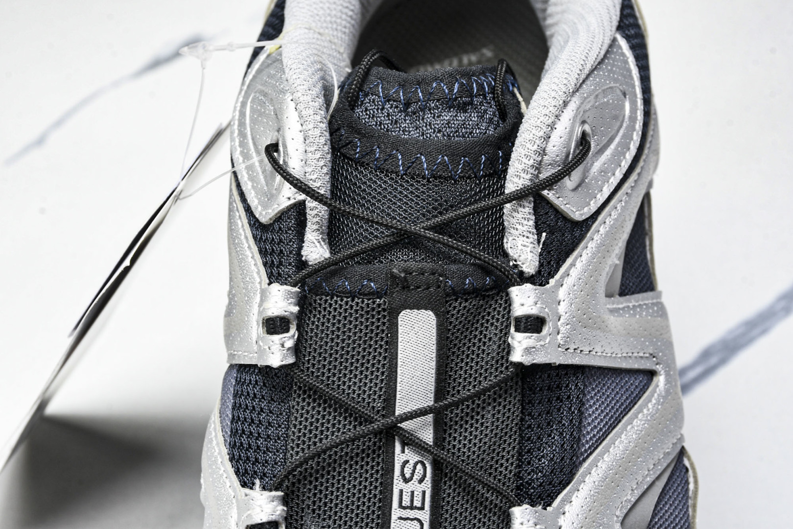  Salomon XT-Quest  萨洛蒙 探索者系列户外越野跑鞋 -34 尺码：36 36.5 37