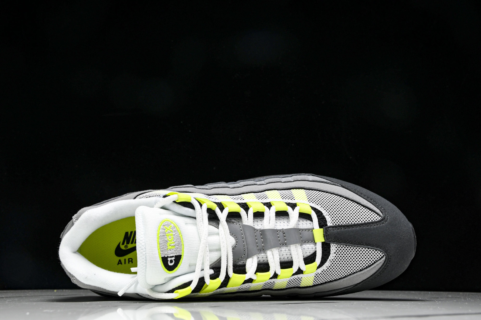  Denham x Nike Air Max 95 黑白绿牛仔 跑步鞋 DD9519-001 尺寸 40