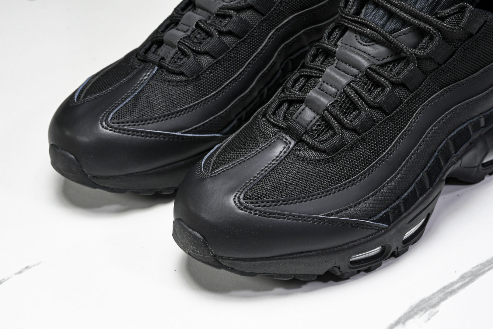  Denham x Nike Air Max 95 全黑 跑步鞋 CI3705 001 尺寸 40 40