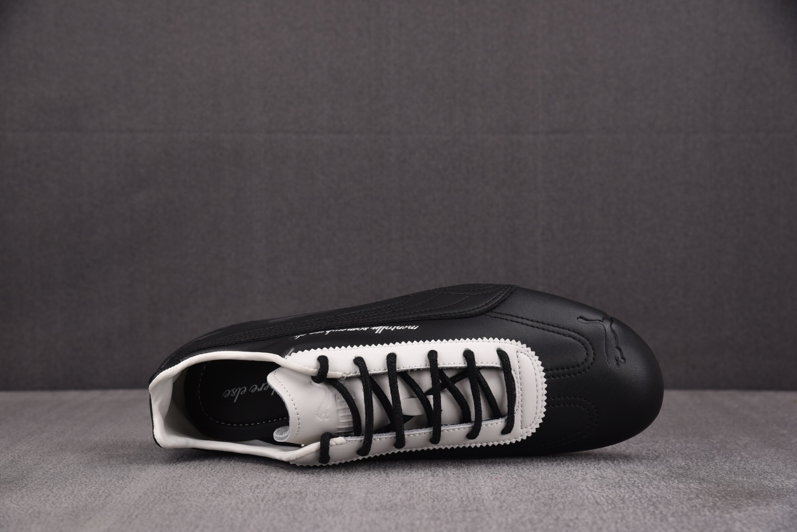 彪马 尺码36-45

纯原版出品-Puma SPeedcat x Noafterno Black Wh