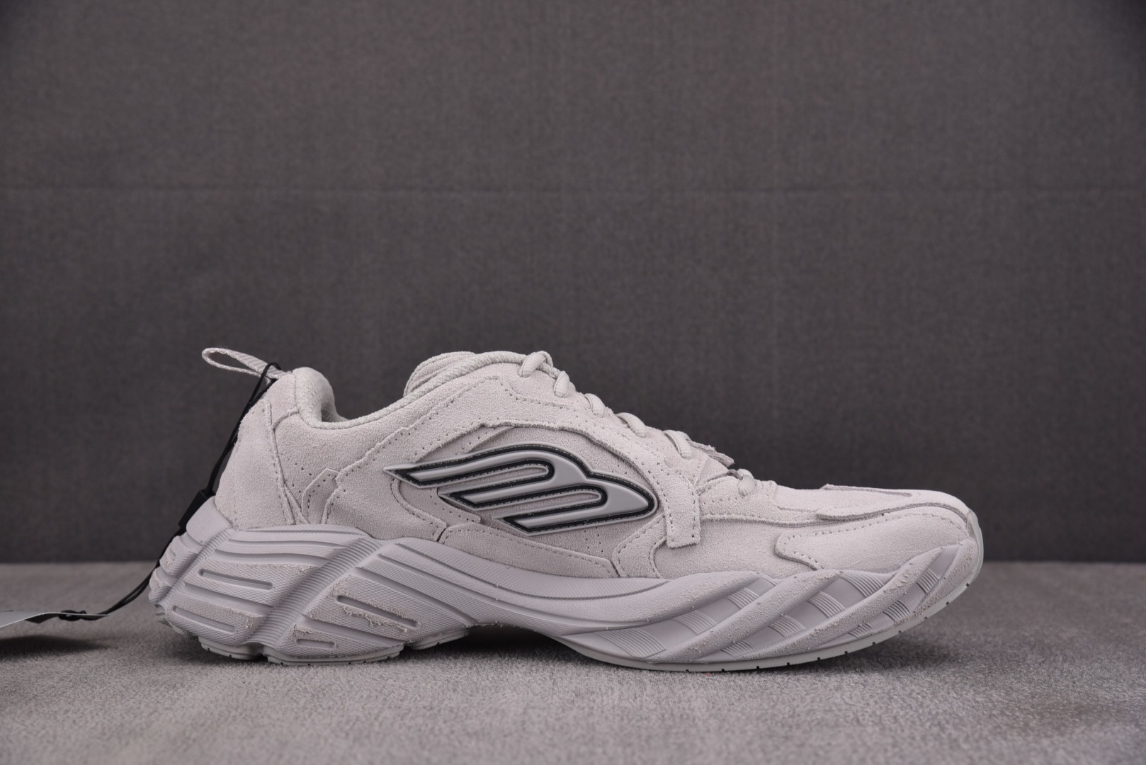 巴黎 尺码36-45

纯原版出品-Balenciaga Monday Light Grey 浅灰 YZ