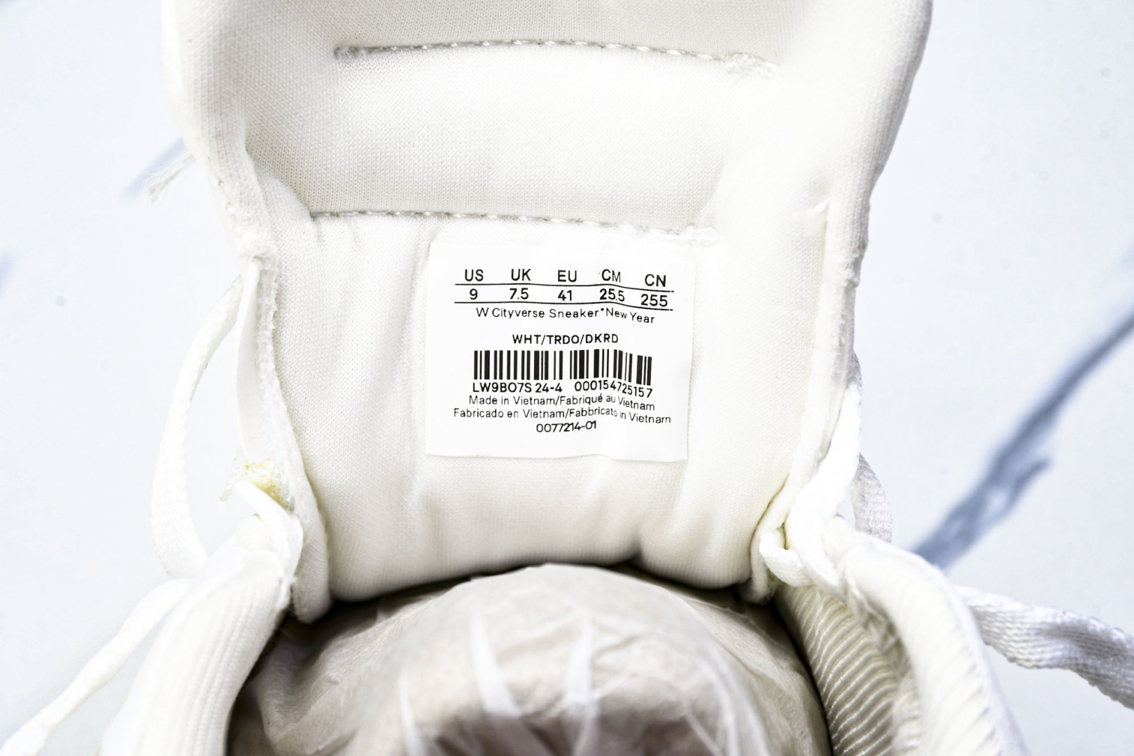  Lululemon Cityverse 露露乐蒙 低帮运动休闲板鞋 LW9B07S 04-24 尺码 