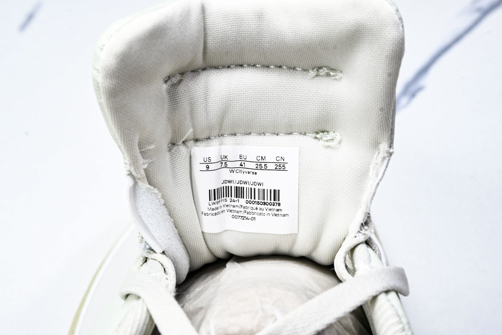  Lululemon Cityverse 露露乐蒙 低帮运动休闲板鞋 LW9FFIS 01-24 尺码 
