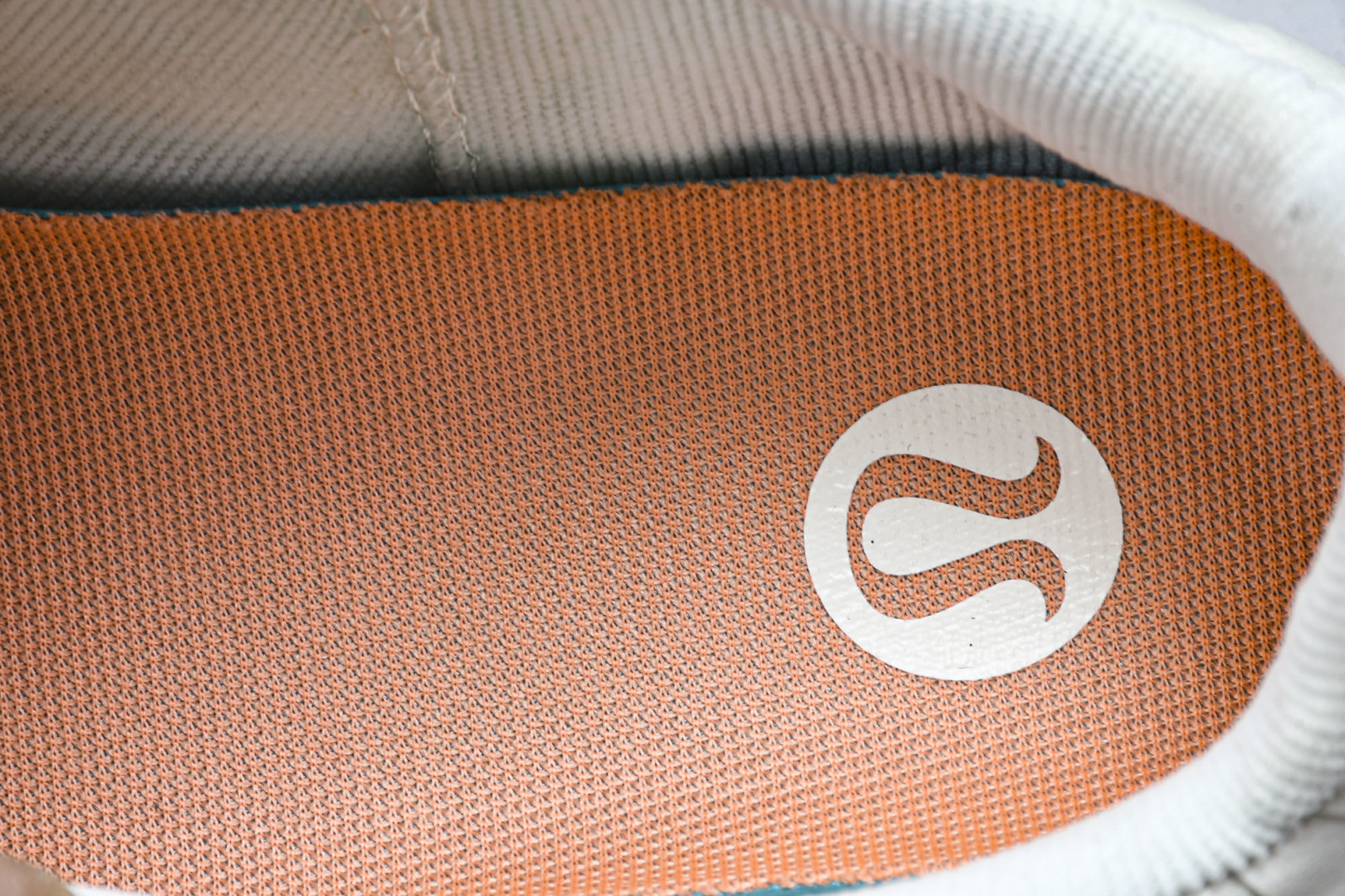  Lululemon Cityverse 露露乐蒙 低帮运动休闲板鞋 LW9FFIS 01-24_尺码 
