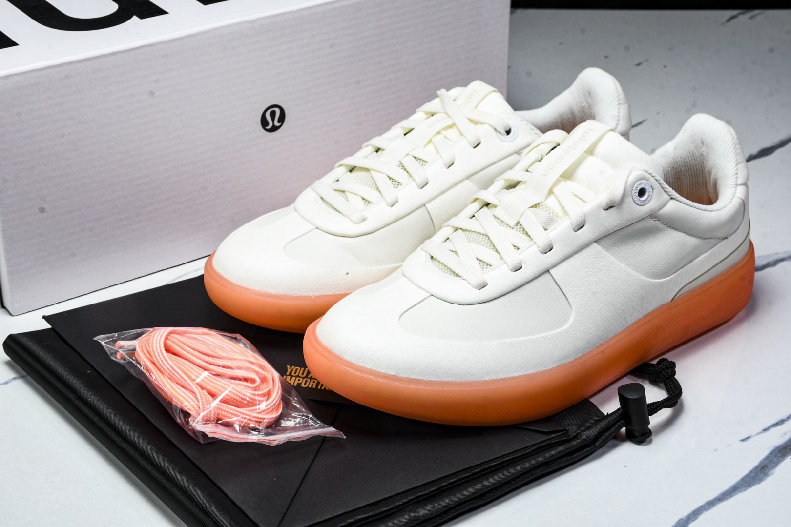  Lululemon Cityverse 露露乐蒙 低帮运动休闲板鞋 LW9FFIS 01-24_尺码 