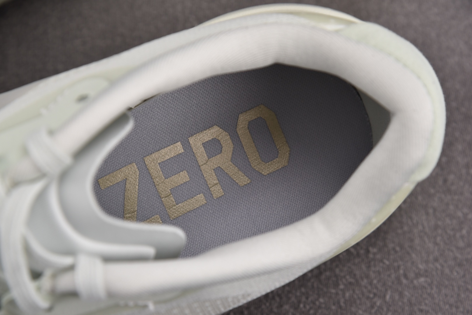  AD Adizero EVO SL Green White 浅绿白 JR5840 尺寸36 36.5 