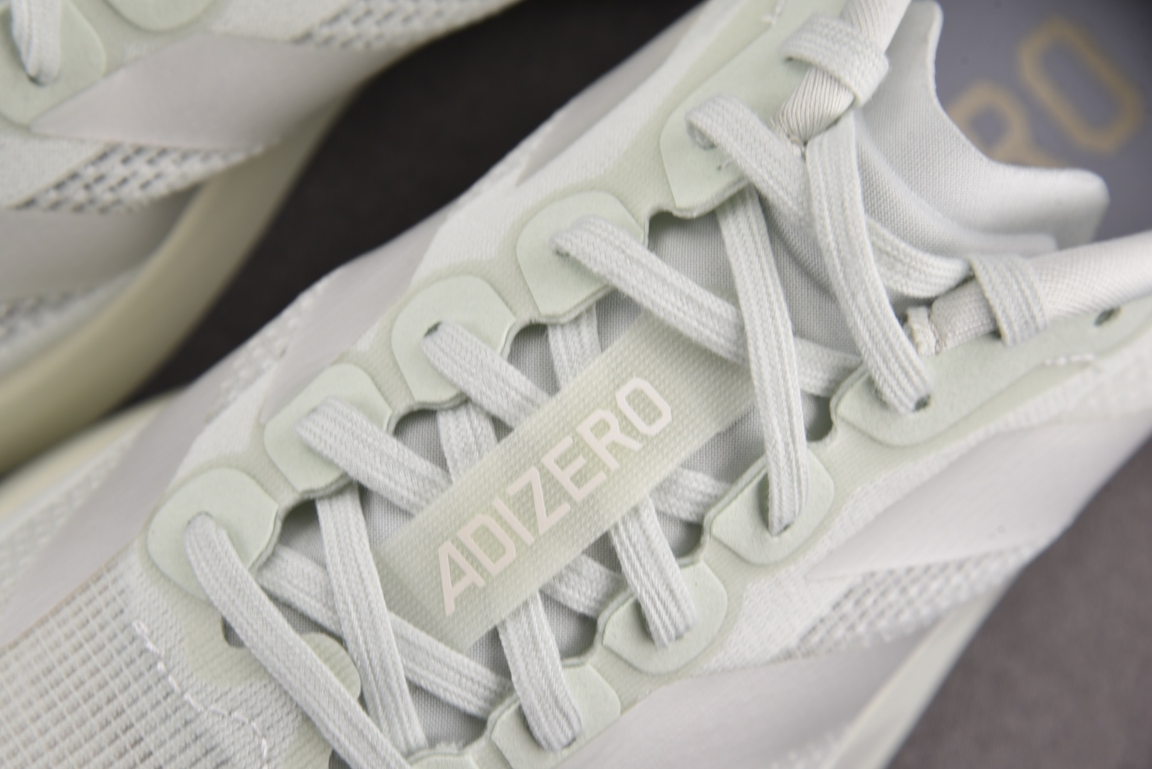  AD Adizero EVO SL Green White 浅绿白 JR5840 尺寸36 36.5 