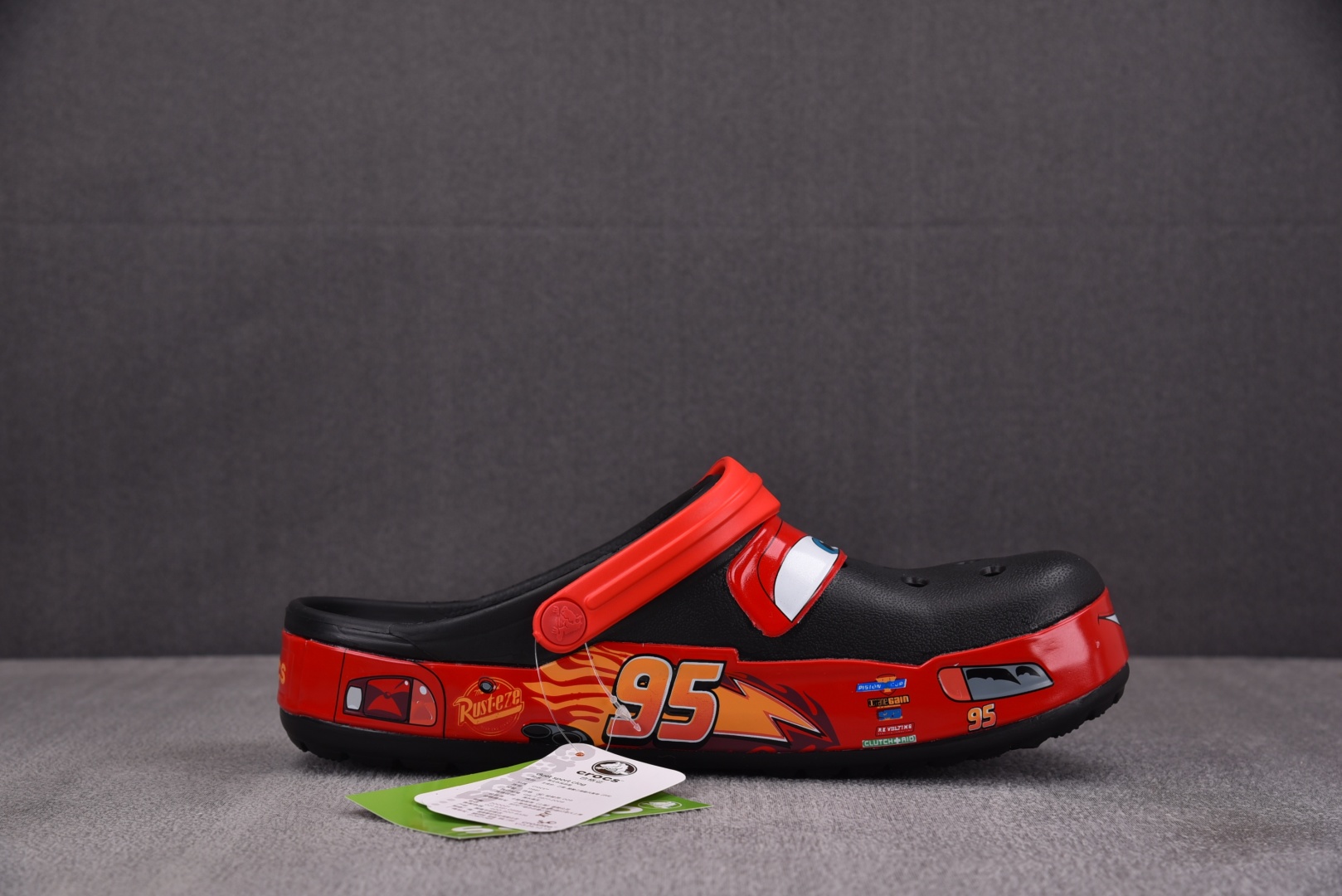  Crocs Classic Clog 趣味涂鸦 黑红 尺码：M4（36-37） M5（37-38） M
