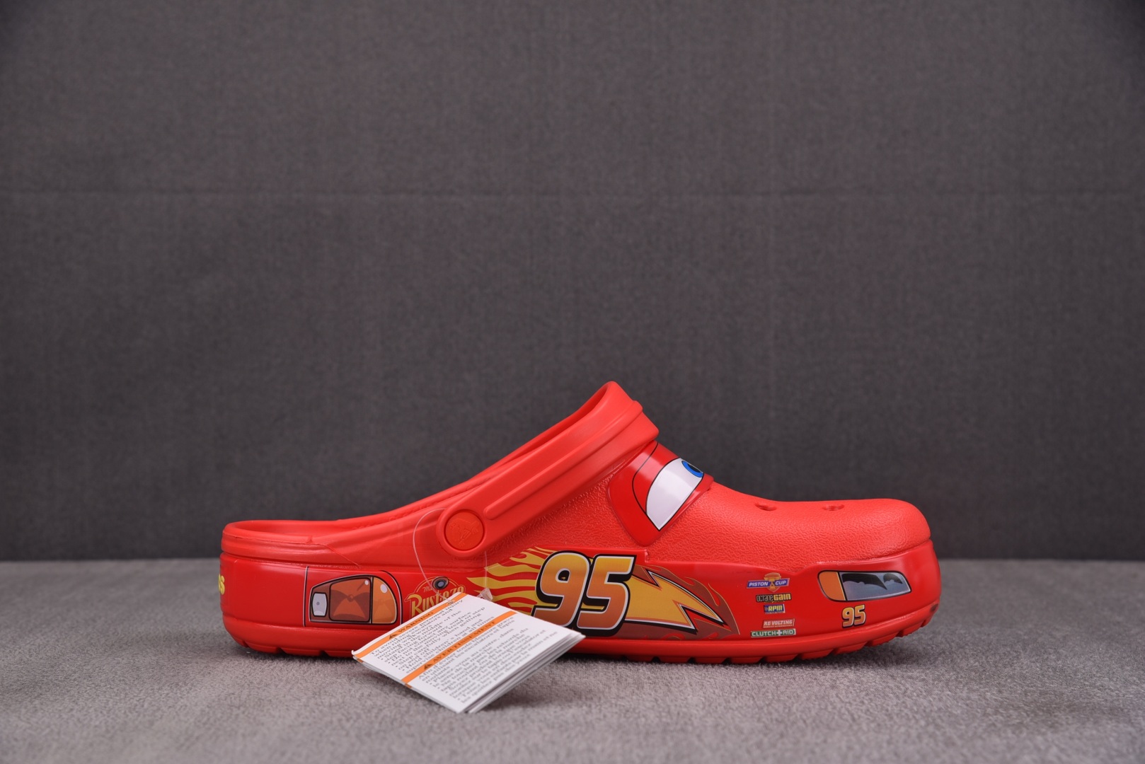  Crocs Classic Clog 趣味涂鸦 红色 尺码：M4（36-37） M5（37-38） M