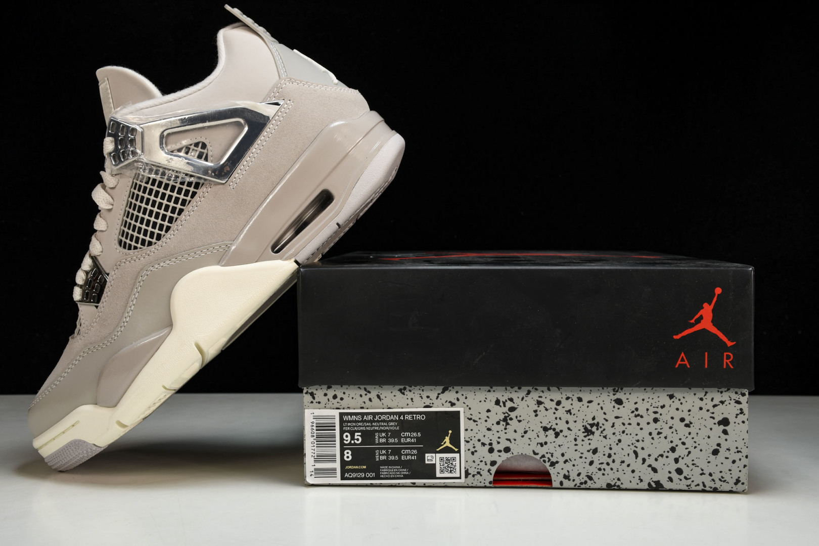 AJ4矿石灰 尺码40-48.5

纯原版出品-Air Jordan 4 Light Iron Ore 