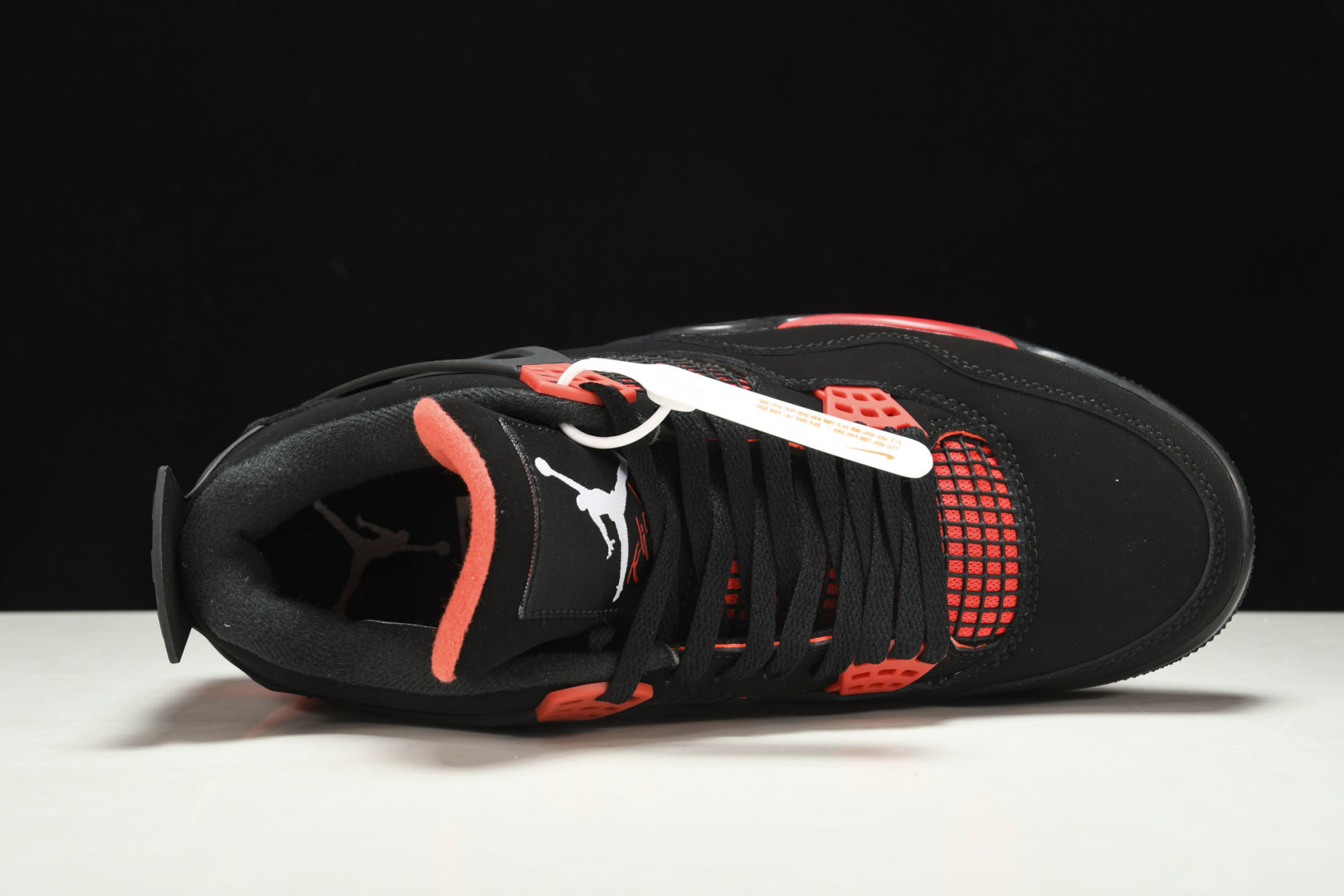 AJ4黑红 尺码40-48.5

纯原版-Air Jordan 4 Retro University B