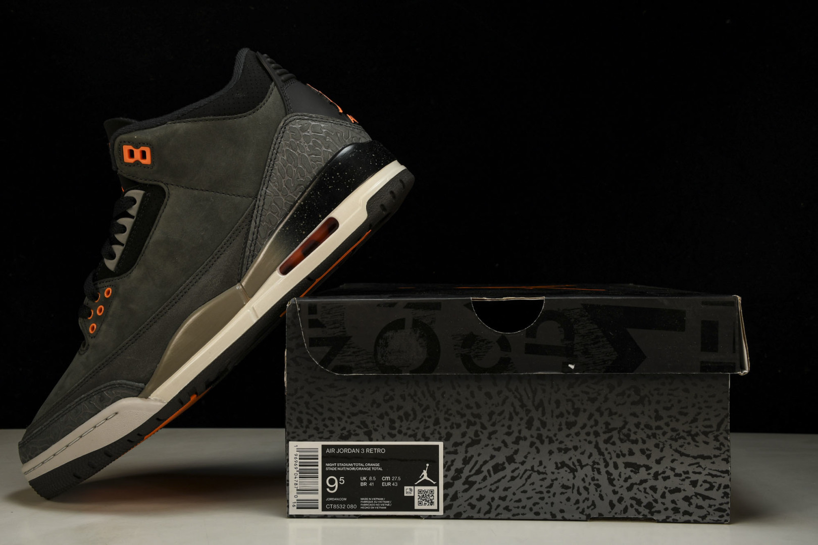 AJ3恐惧 鞋码40-48.5

纯原出品-Air Jordan AJ3 Retro 恐惧 CT8532