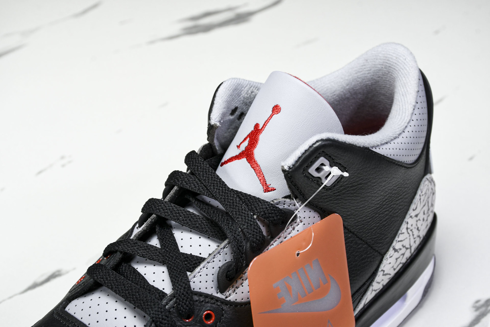 AJ3 尺码40-48.5

纯原版出品-Air Jordan 3 Retro OG Black Cem