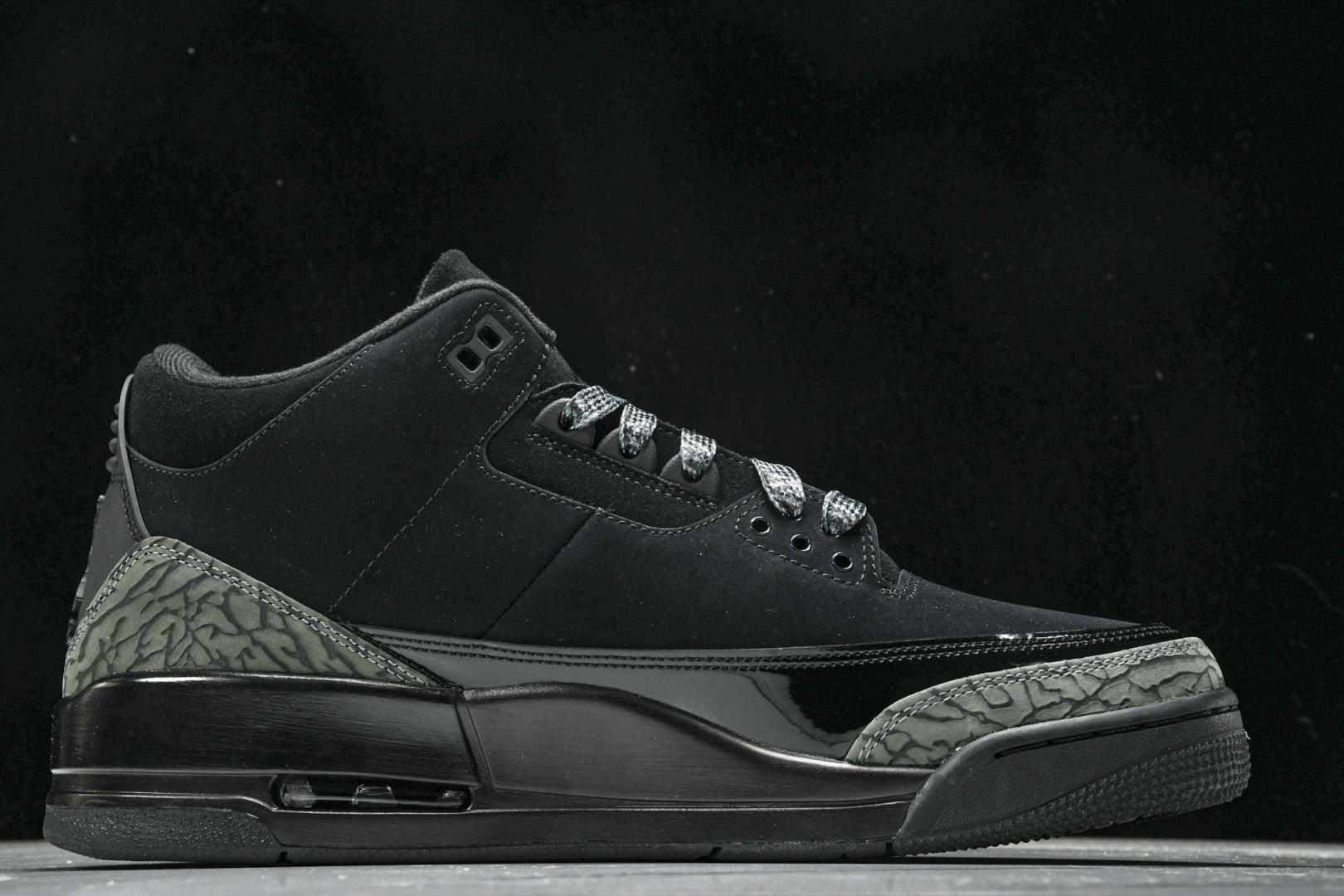 AJ3黑猫  尺码40-47.5

纯原版出品-AIR JORDAN 3 RETRO 黑猫 CK9246