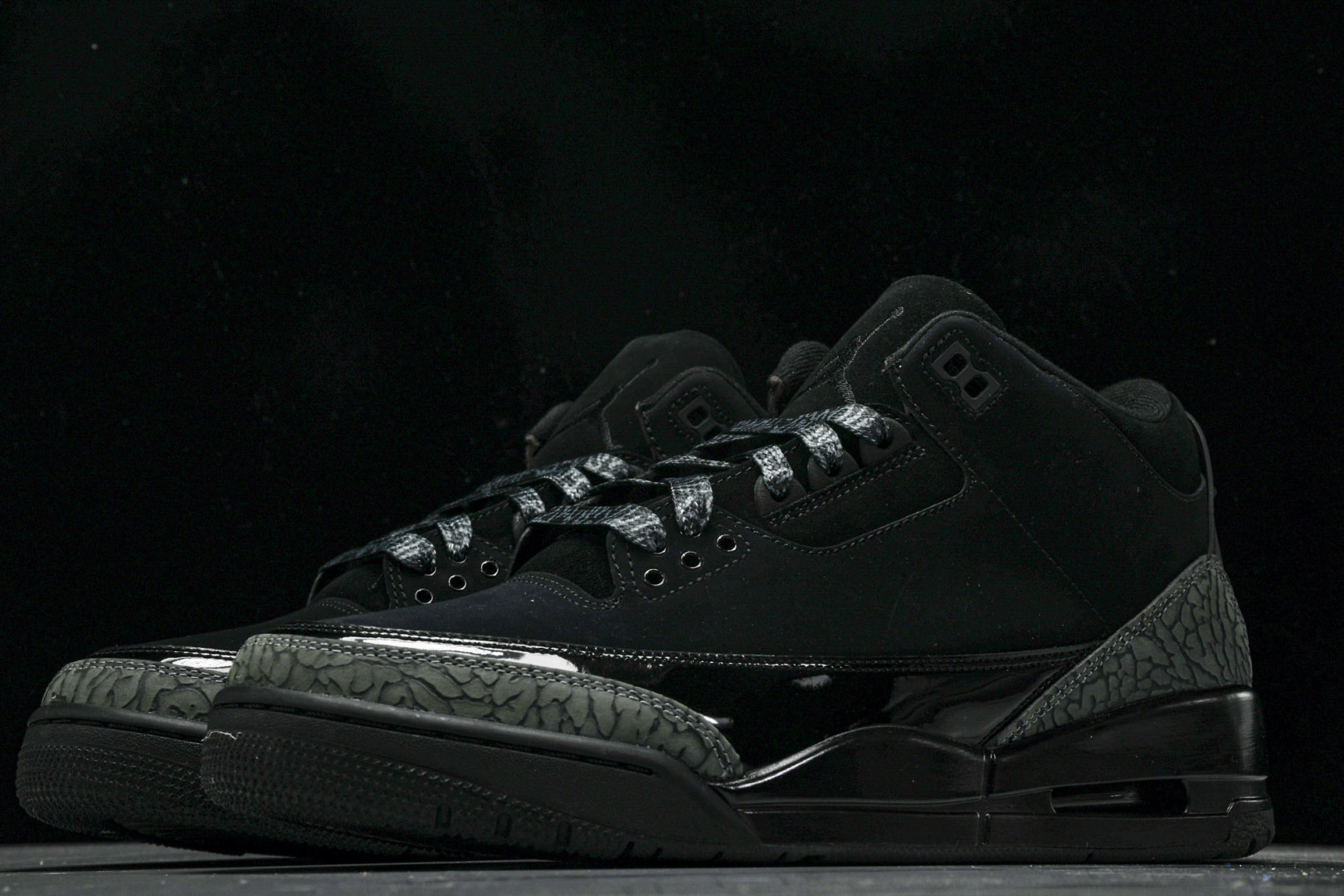 AJ3黑猫  尺码40-47.5

纯原版出品-AIR JORDAN 3 RETRO 黑猫 CK9246