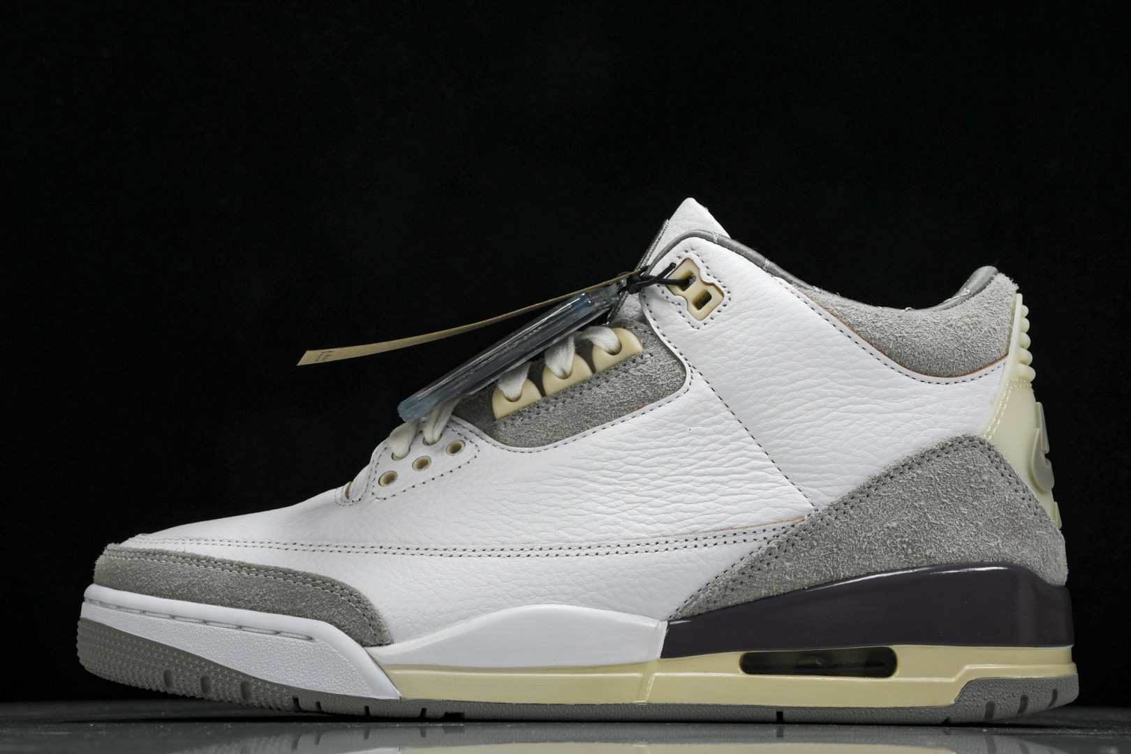 AJ3米白灰 鞋码：40-48.5

纯原版出品-A Ma Maniére x Air Jordan 3
