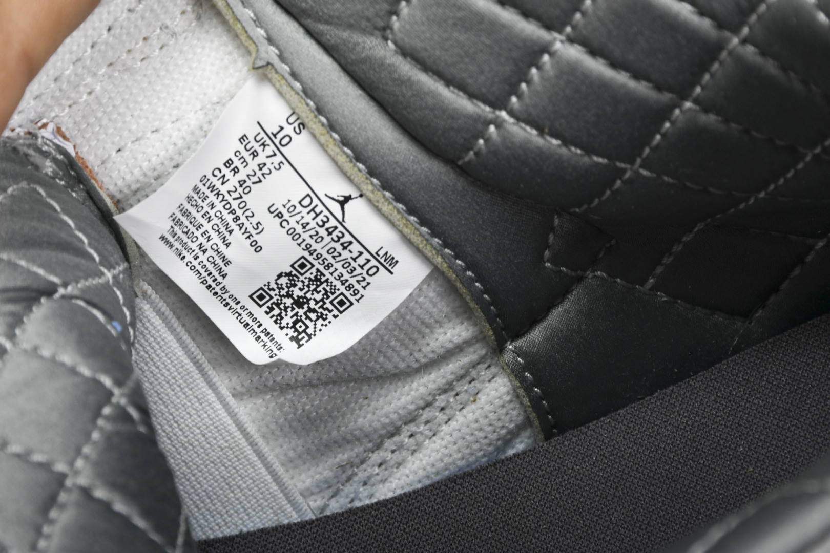 AJ3米白灰 鞋码：40-48.5

纯原版出品-A Ma Maniére x Air Jordan 3