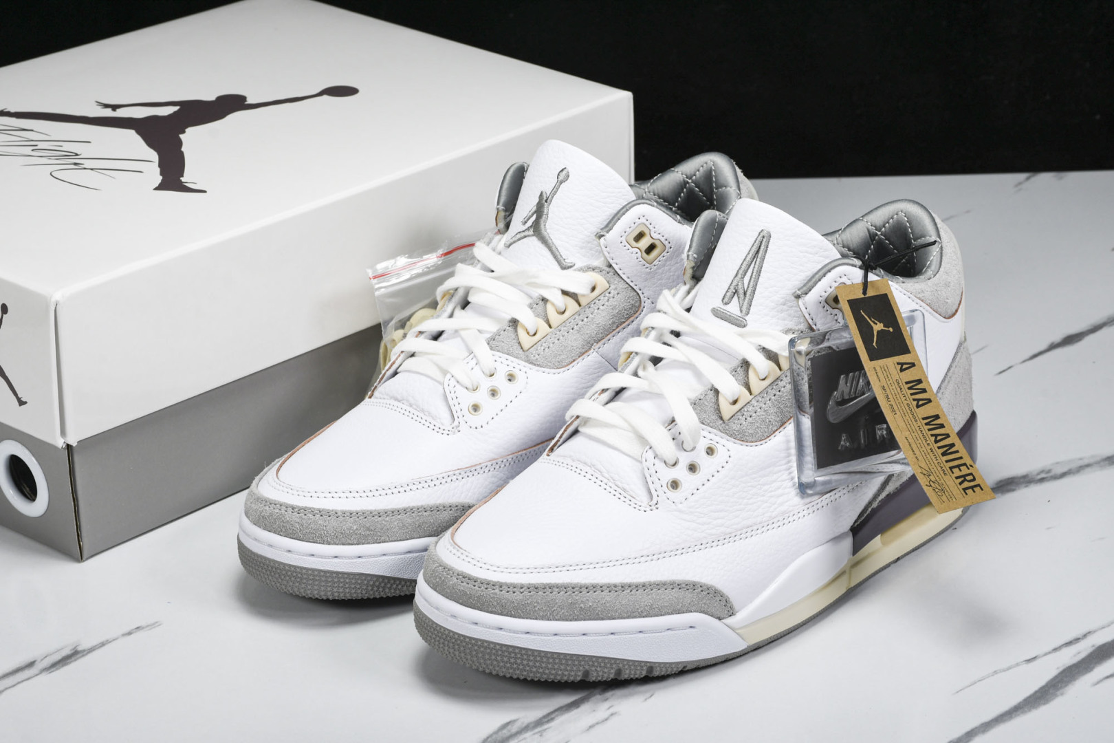 AJ3米白灰 鞋码：40-48.5

纯原版出品-A Ma Maniére x Air Jordan 3
