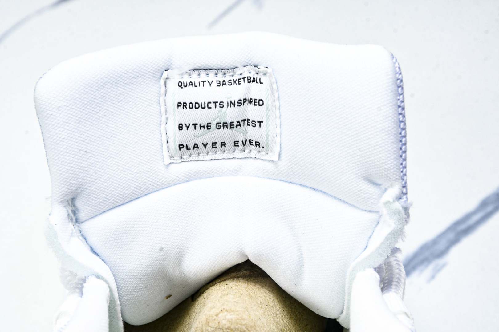 AJ11薄荷绿 尺码36-47.5

纯原版出品-Air Jordan 11 Low Lgloo AJ1