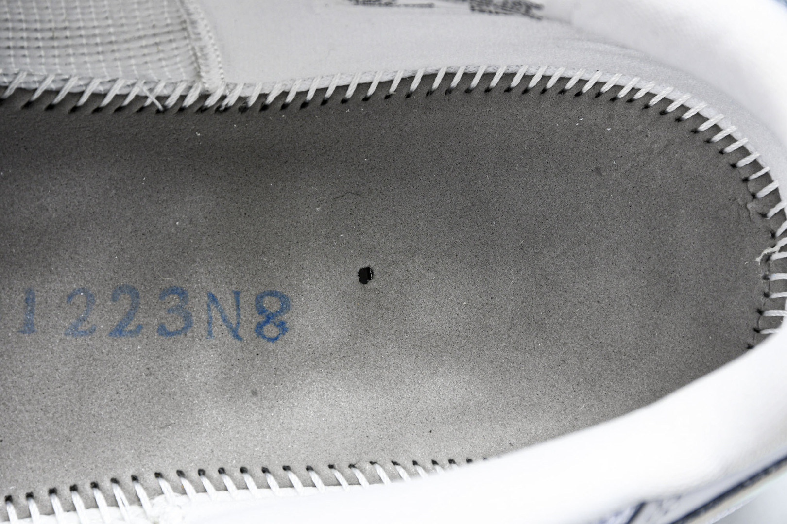 AJ11薄荷绿 尺码36-47.5

纯原版出品-Air Jordan 11 Low Lgloo AJ1