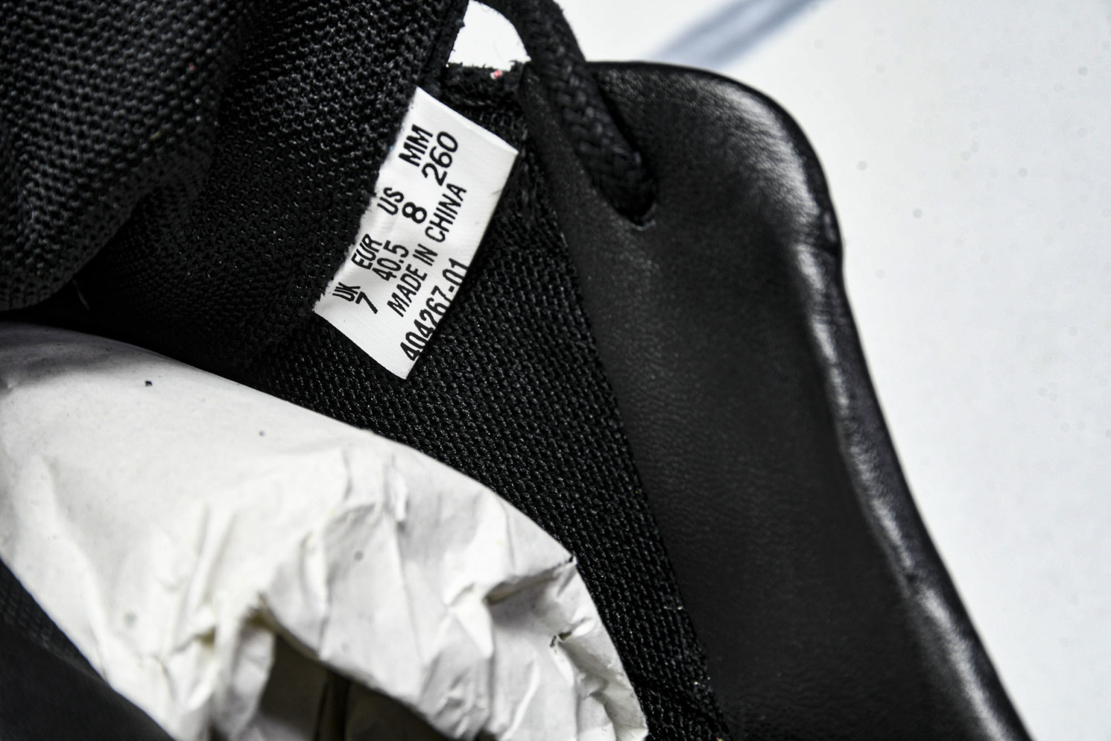 Puma 尺码36-45

纯原版出品-Puma SPeedcat x Noafterno Black 