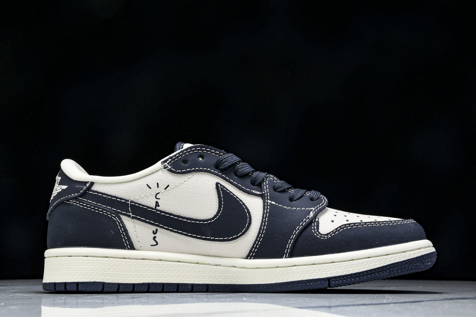  Travis Scott x Fragment Design x Air Jordan 1 Low O