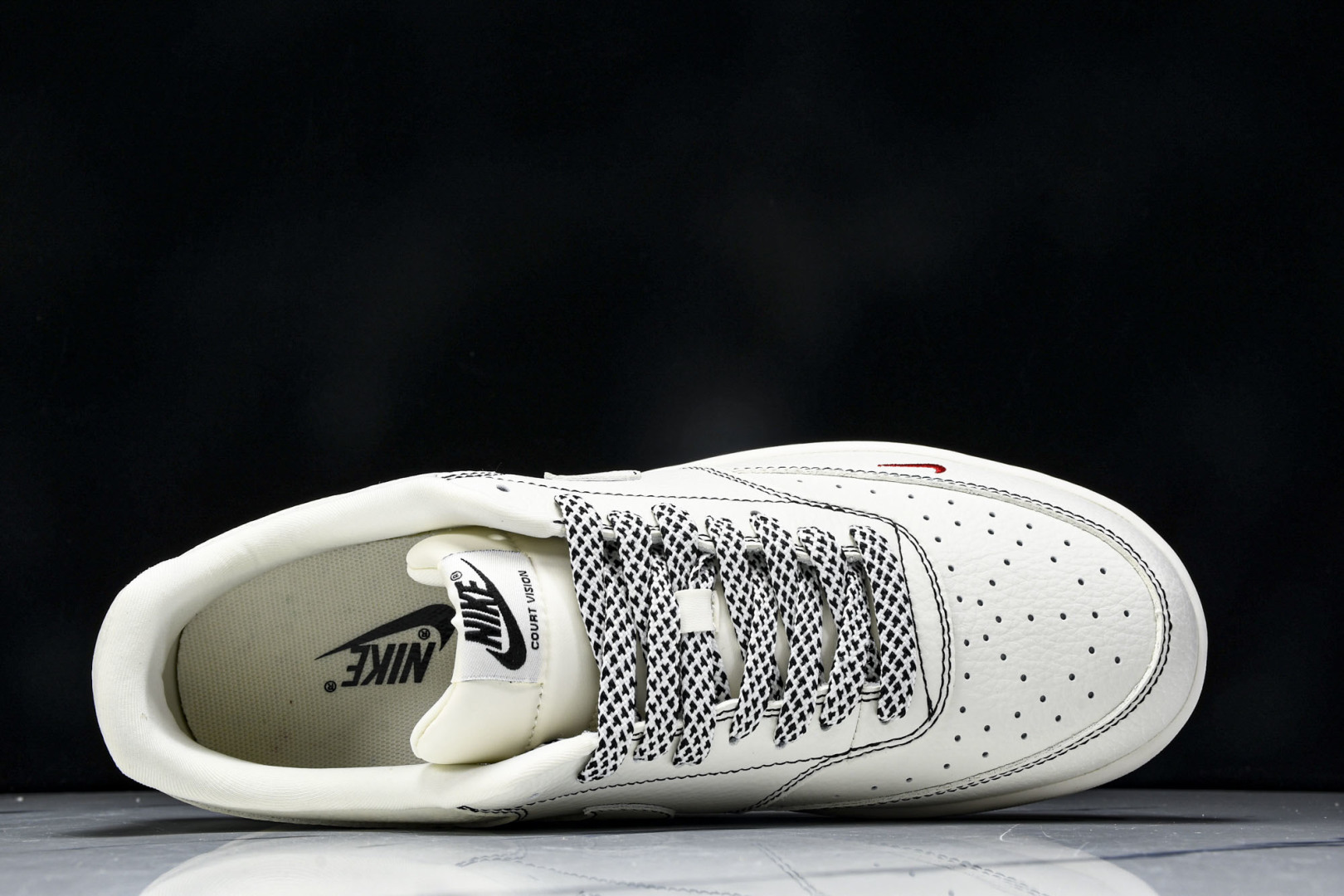  Nike Air Force 1'07 Supreme 联名 米白  货号：CS5288 013 尺寸