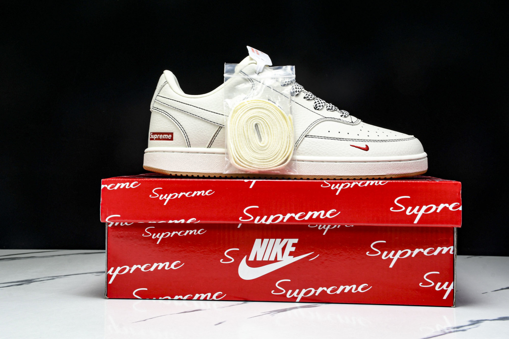  Nike Air Force 1'07 Supreme 联名 米白  货号：CS5288 013 尺寸