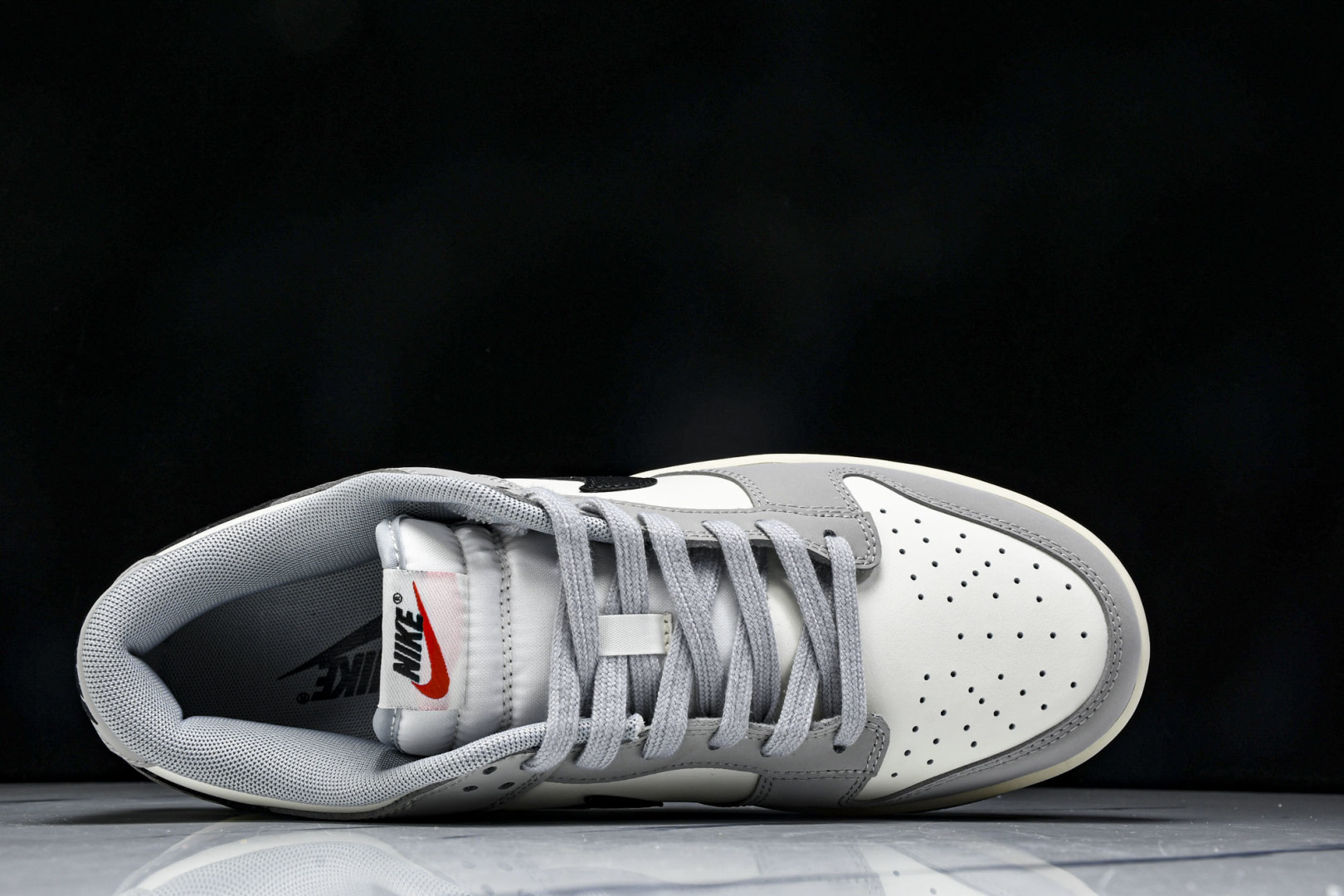  Nike SB Dunk Low 白黑灰 低帮休闲板鞋 IB3079-101 尺寸 40 40.5 4