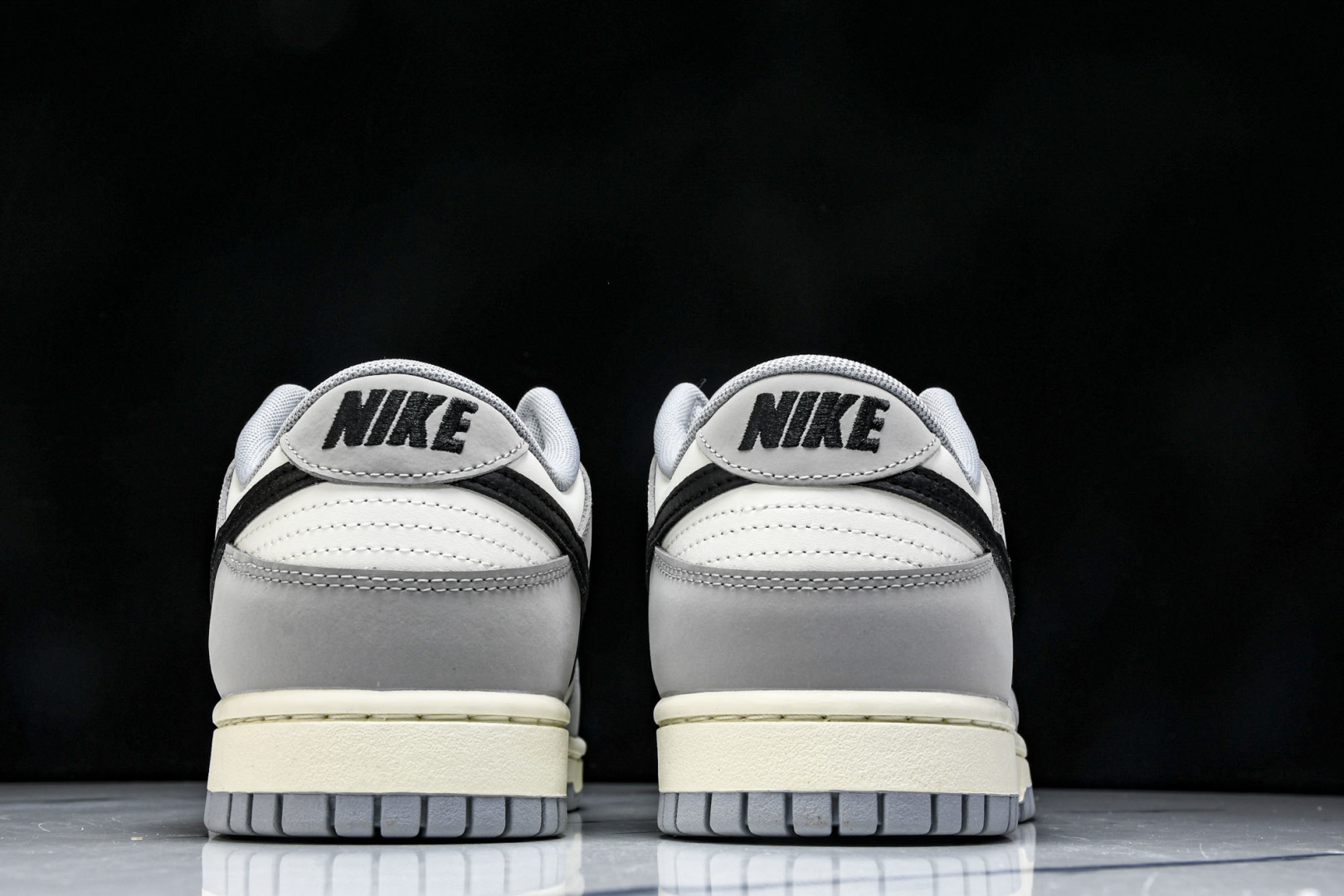  Nike SB Dunk Low 白黑灰 低帮休闲板鞋 IB3079-101 尺寸 40 40.5 4