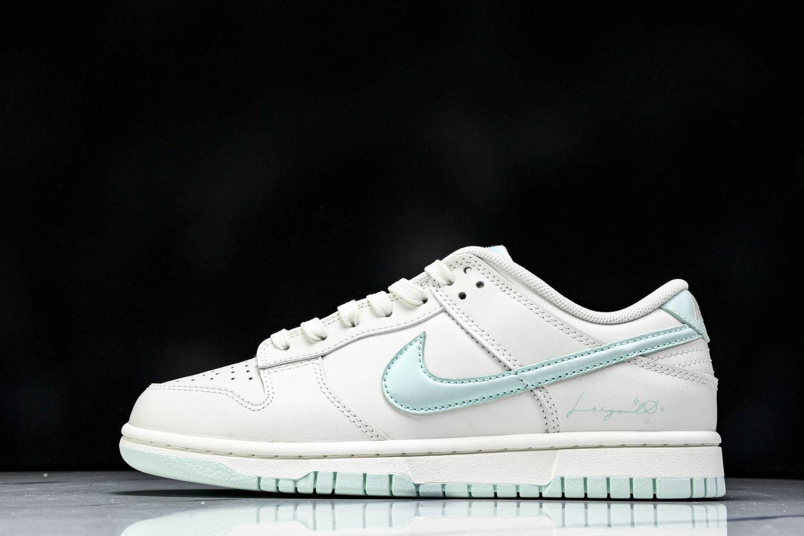  Nike SB Dunk Low 恋爱物语 周年高端定制 低帮休闲板鞋 WC0212-017 尺寸 3