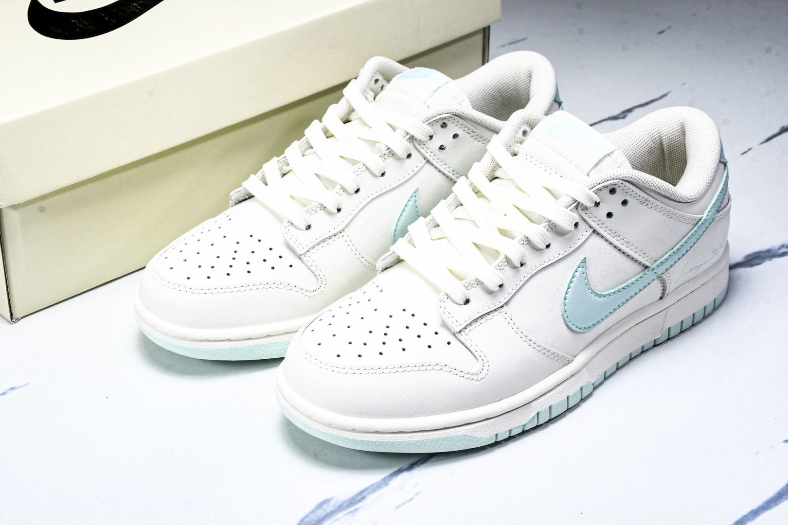  Nike SB Dunk Low 恋爱物语 周年高端定制 低帮休闲板鞋 WC0212-017 尺寸 3
