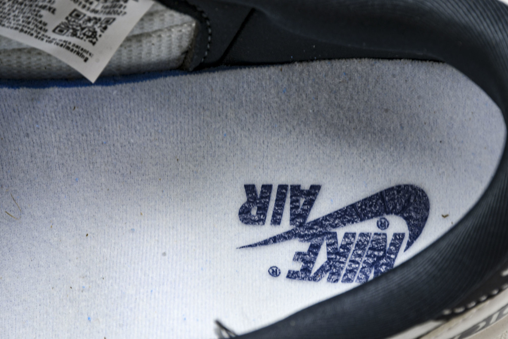  Travis Scott x Fragment Design x Air Jordan 1 Low O