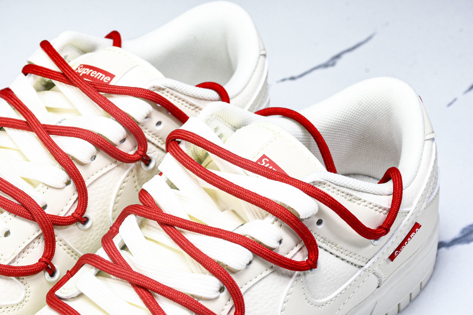  Nike SB Dunk Low Sup联名 白红绑带 周年高端定制 低帮休闲板鞋 DM6868-08