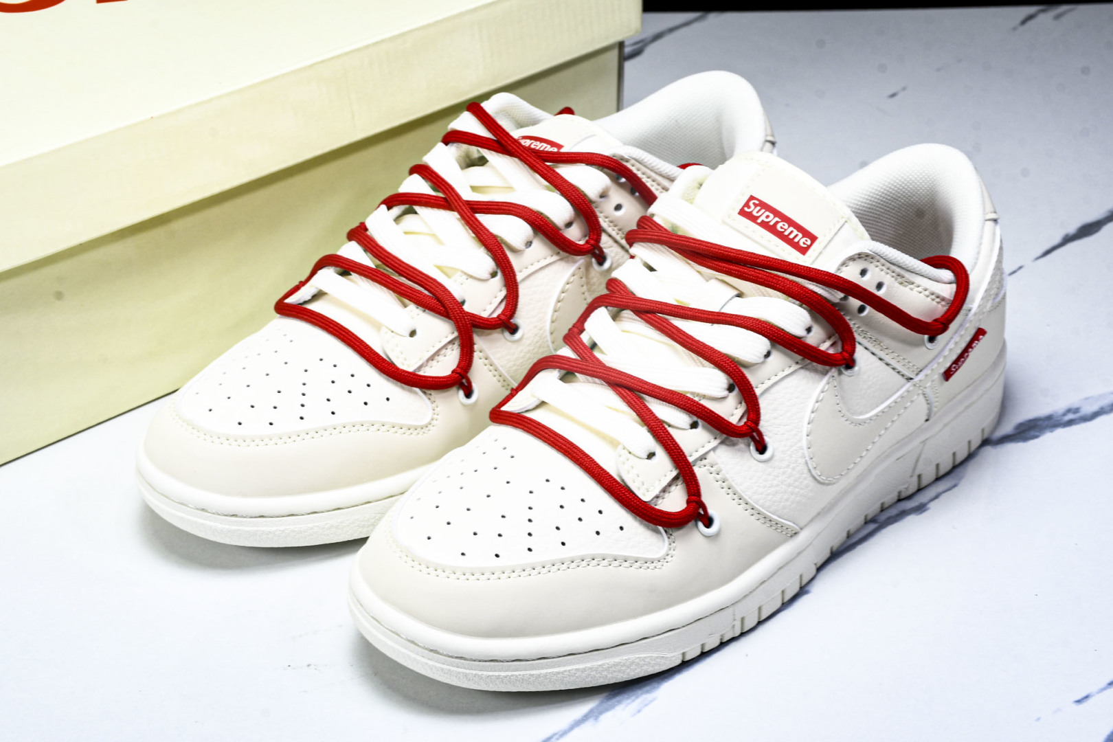  Nike SB Dunk Low Sup联名 白红绑带 周年高端定制 低帮休闲板鞋 DM6868-08