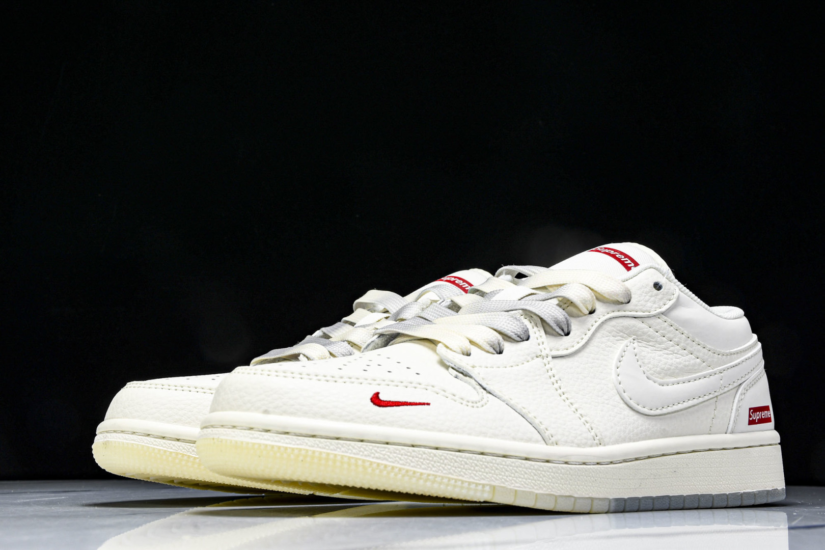  Air Jordan 1 Low AJ1 乔1 Supreme联名 米灰双色 高端定制 低帮复古篮球鞋