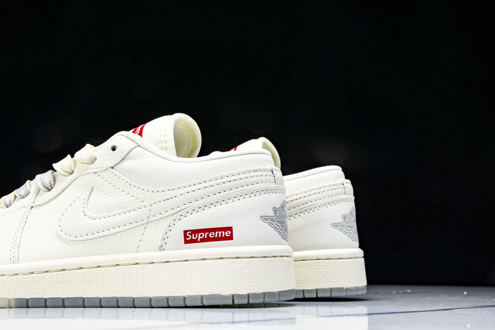  Air Jordan 1 Low AJ1 乔1 Supreme联名 米灰双色 高端定制 低帮复古篮球鞋
