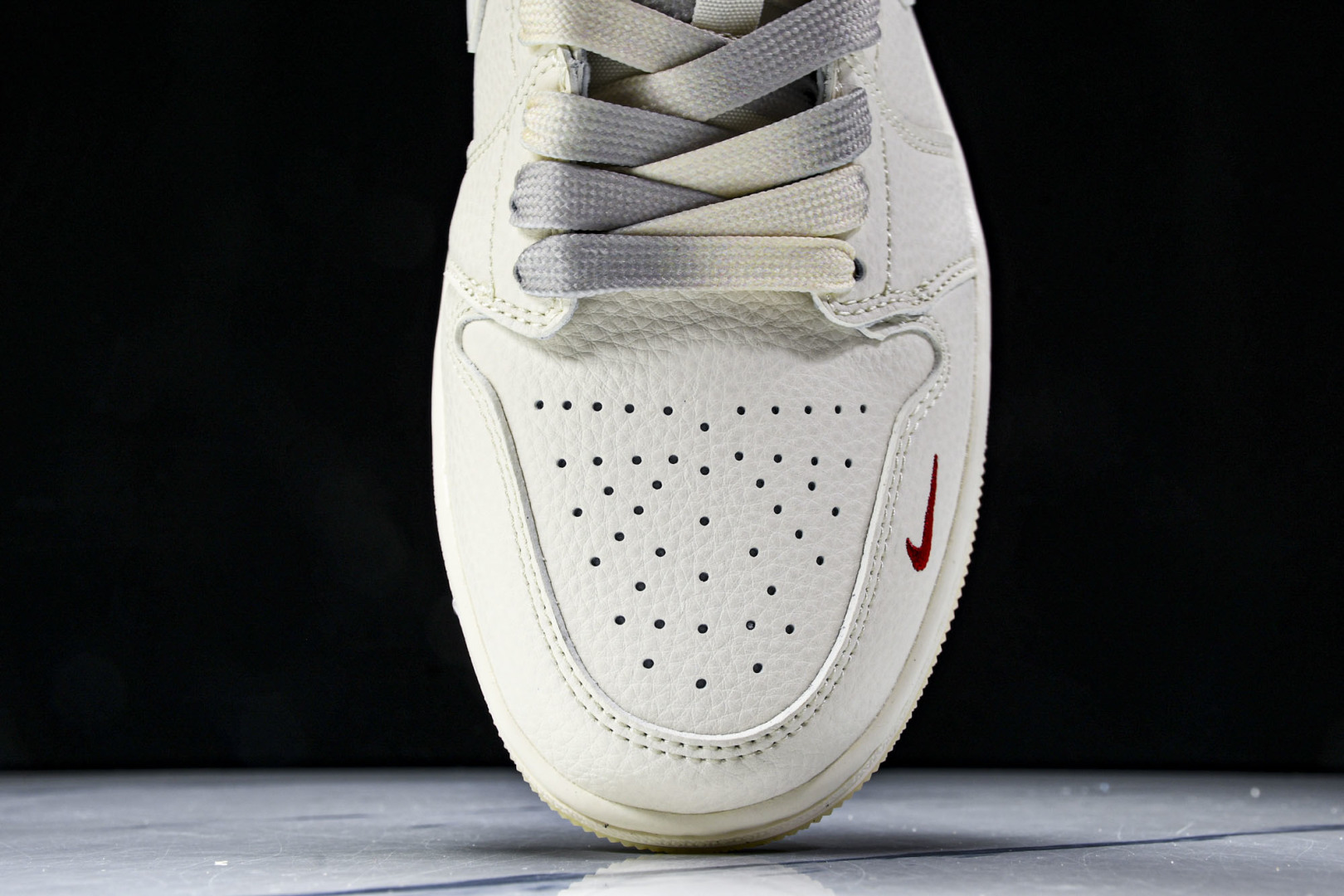  Air Jordan 1 Low AJ1 乔1 Supreme联名 米灰双色 高端定制 低帮复古篮球鞋