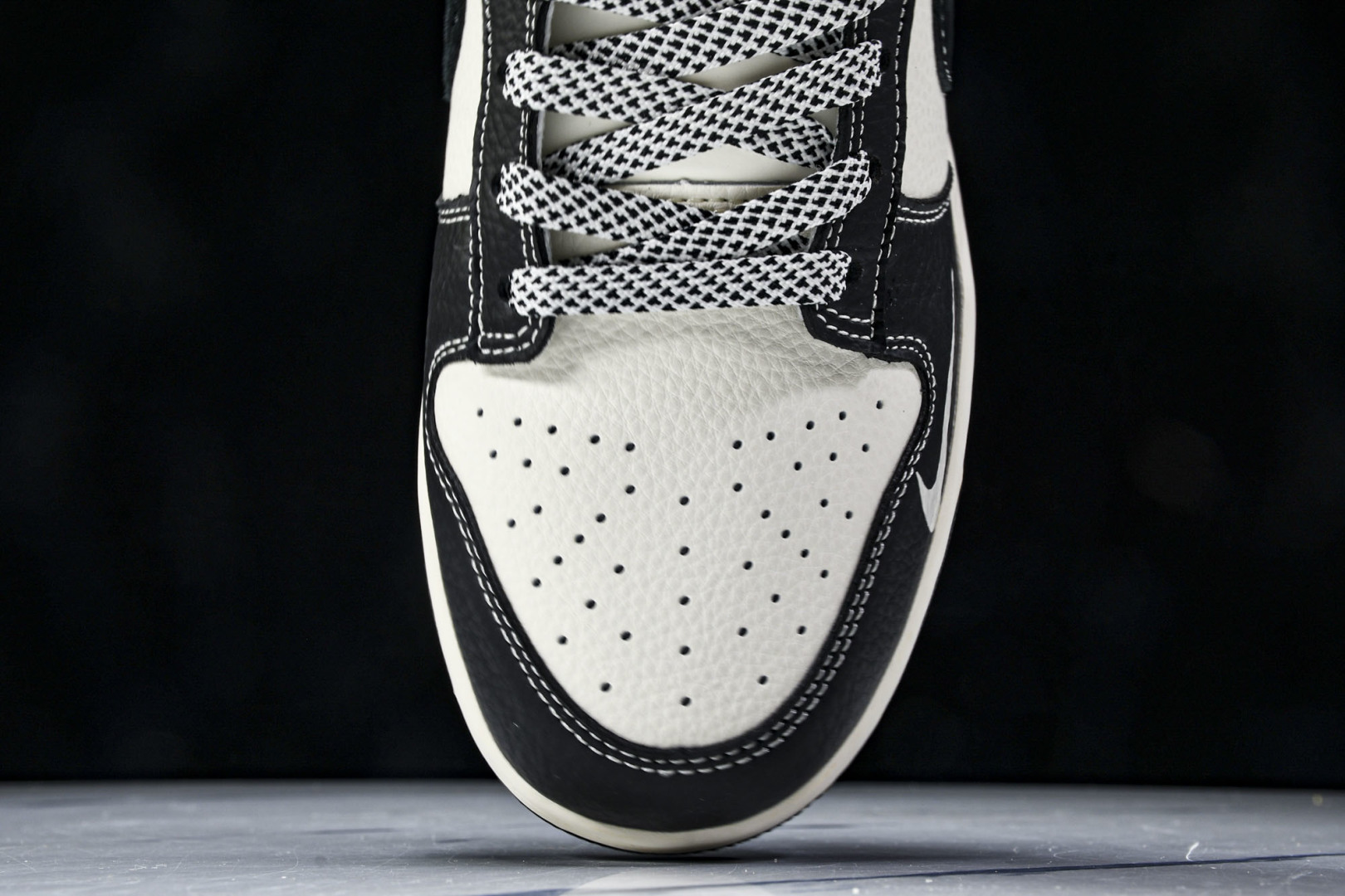  Nike SB Dunk Low 北面联名 黑白黑勾黑勾 周年高端定制 低帮休闲板鞋 YX5066-3