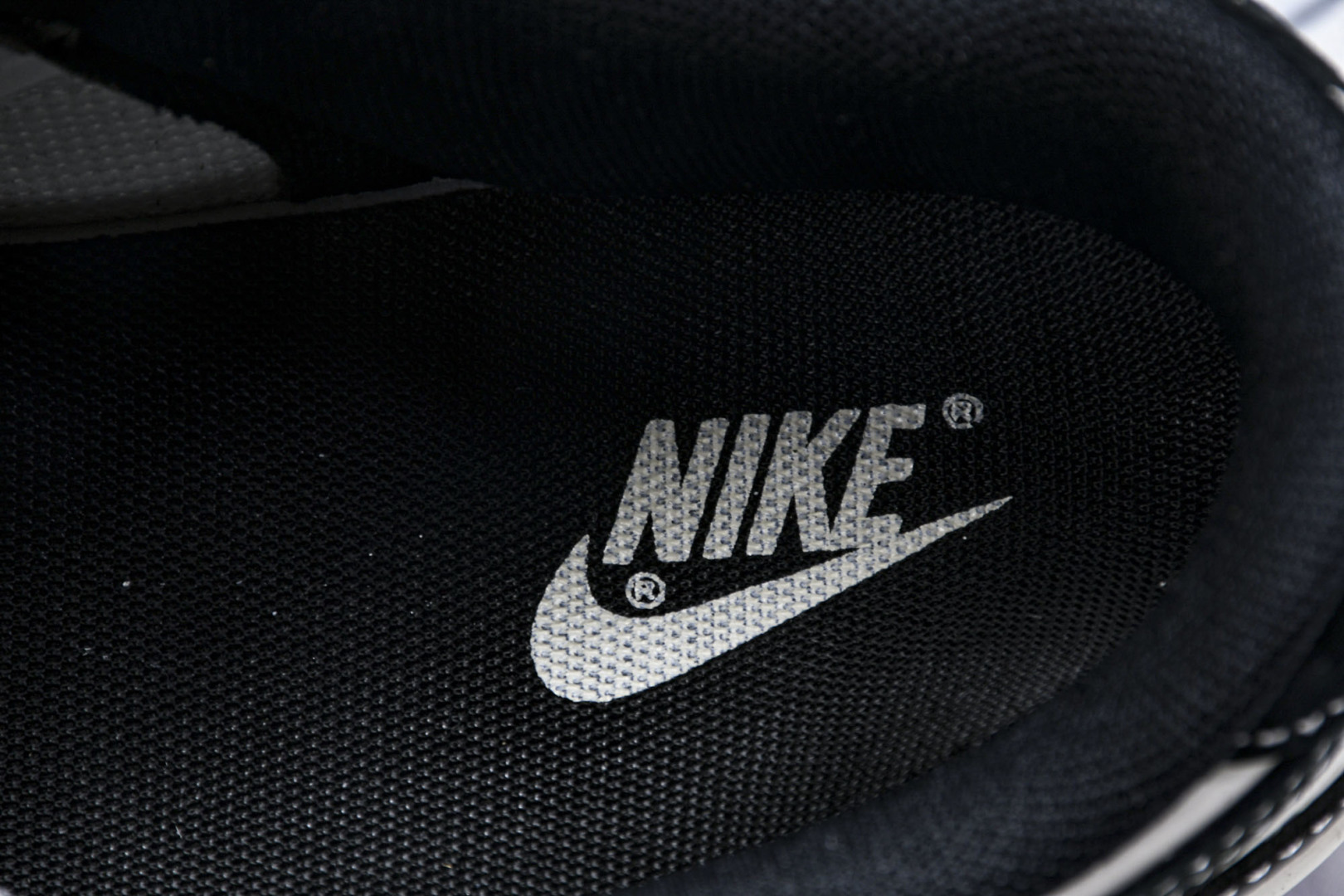  Nike SB Dunk Low 北面联名 黑白黑勾黑勾 周年高端定制 低帮休闲板鞋 YX5066-3