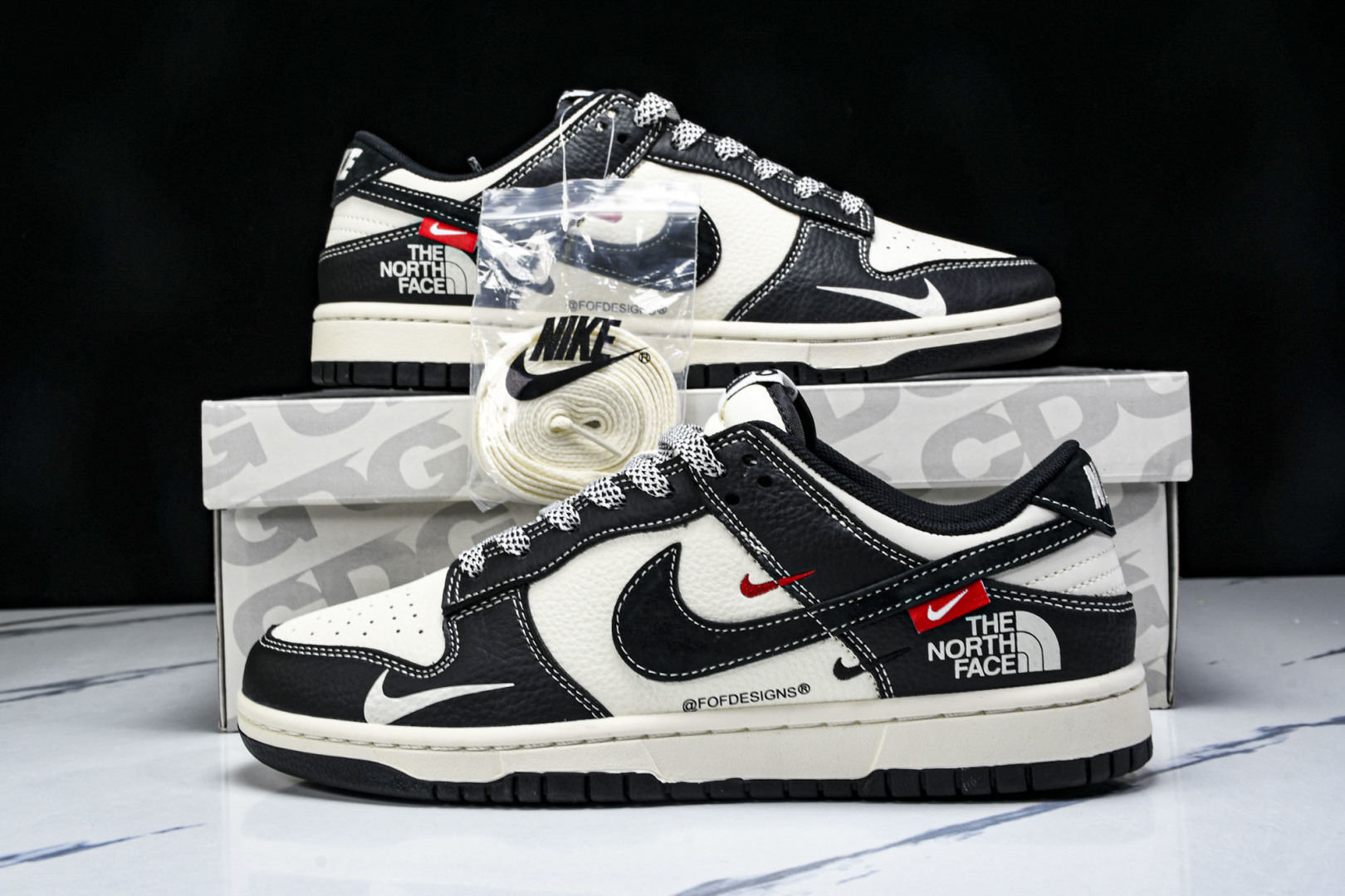  Nike SB Dunk Low 北面联名 黑白黑勾黑勾 周年高端定制 低帮休闲板鞋 YX5066-3