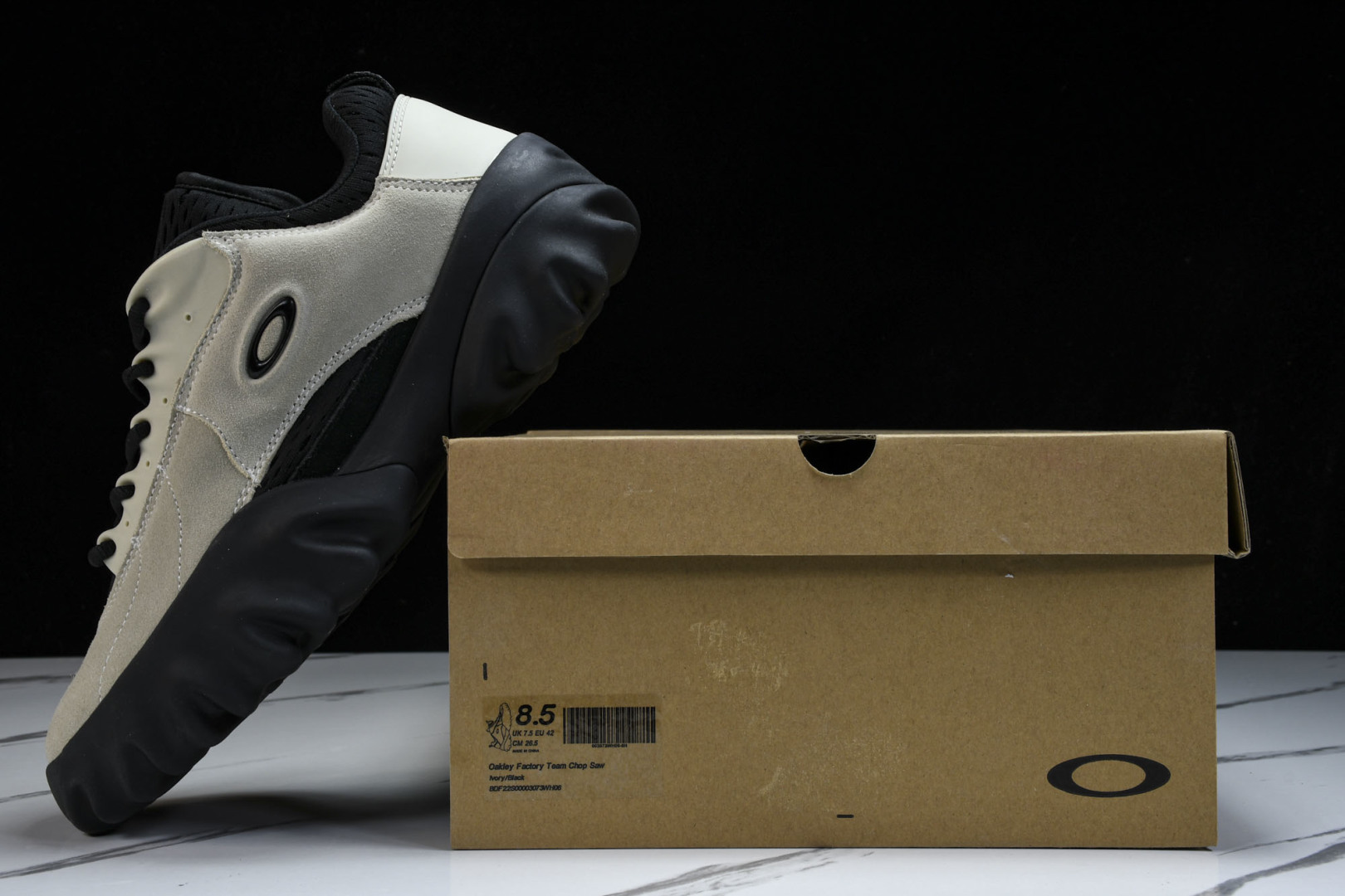 Oakley 尺码39-46

纯原-Brain Dead x Oakley Factory Team 