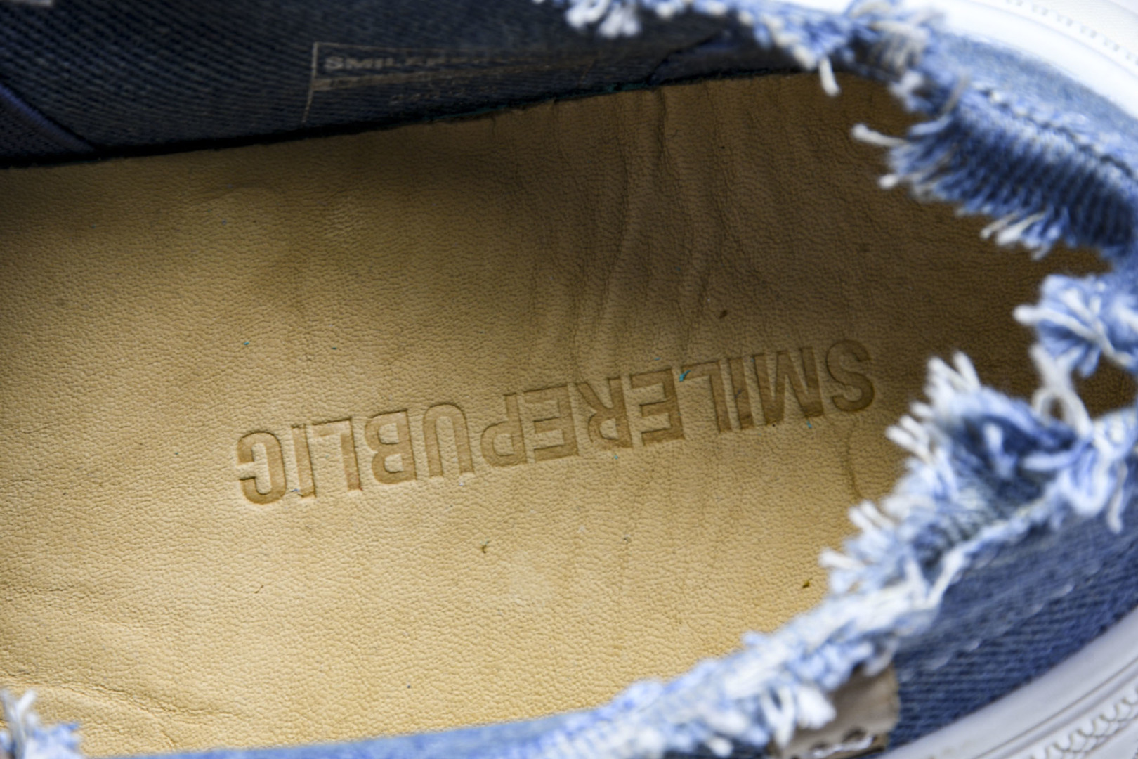 SMILEREPUBLIC 尺码35-45

纯原出品-SMILEREPUBLIC 檀健次 开口笑2.0