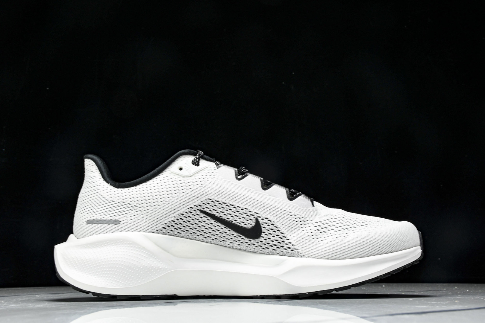  Nike Air Zoom Pegasus  41 登月41代超级飞马系列马拉松跑步鞋 FD2722-